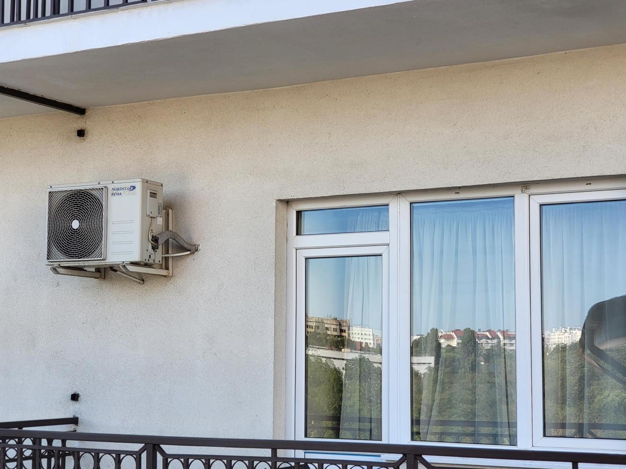 צ'יסינאו Comfort Hotel מראה חיצוני תמונה