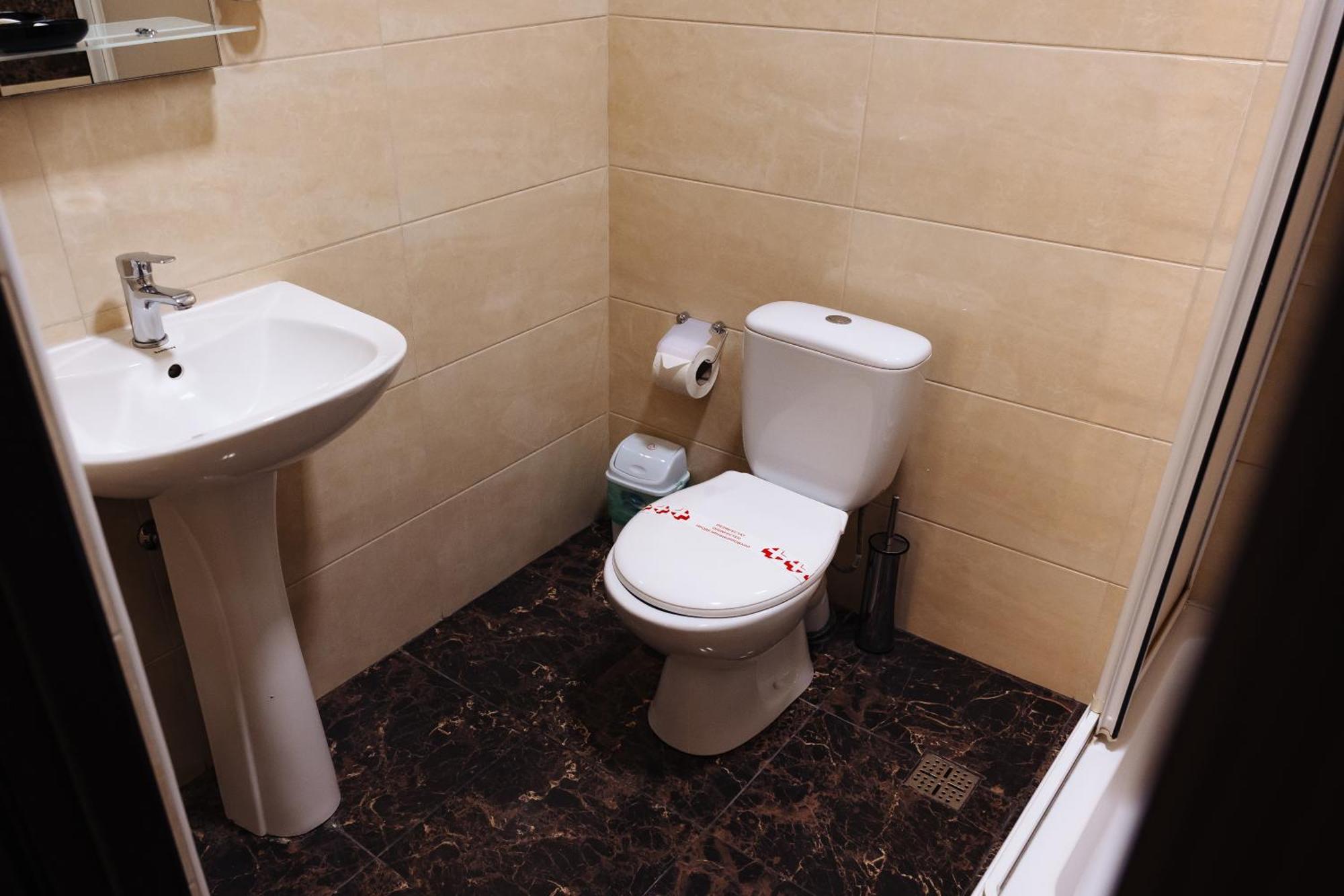 צ'יסינאו Comfort Hotel מראה חיצוני תמונה